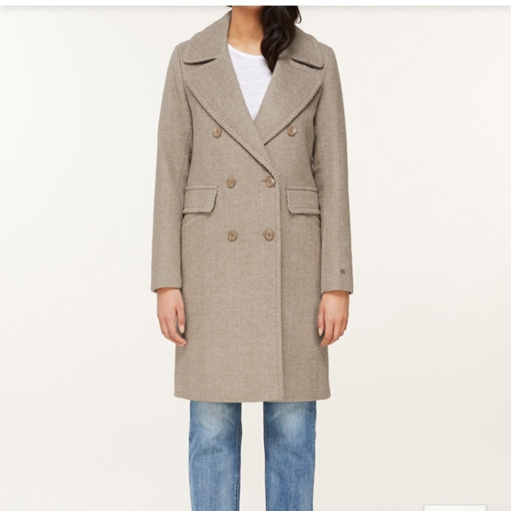 SEEKING: Soia & Kyo honey coat in XS